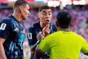 Paraguayo Almirón solo recibió una fecha de suspensión