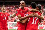 (VIDEO | FOTOS) Suiza venció por 2-1 a Canadá y fue líder del Grupo B