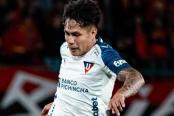 Jesús Pretell fue titular en el triunfo de LDU ante Barcelona SC