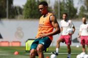 Alexander-Arnold: "Estoy seguro que Mourinho nos hará ganar trofeos"