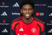 Camerunés Baleba es nuevo jugador del Manchester United
