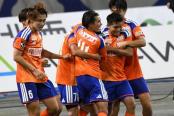 Shimabuku fue titular en triunfo de Albirex Niigata que sigue como líder en la Segunda de Japón