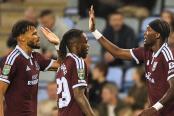 Aston Villa se quedó con el triunfo ante Coventry City para clasificar en la Carabao Cup