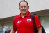 Reynoso: "Siendo creativos, humildes y todos inteligentes vamos a revertir la situación"