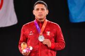 Carlos Espinoza sube al podio en los Juegos Suramericanos Santa Fe 2026