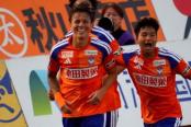 Con Shimabuku, Albirex Niigata ganó y tomó la punta de la Segunda de Japón