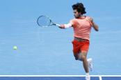 Alcaraz avanzó en Tokio tras retiro de Shapovalov