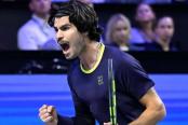 Alcaraz avanzó a cuartos de final en Viena
