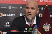 Bettocchi: "Velazco tiene menos fútbol que una novela turca"