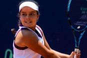Lucciana Pérez se retiró cuando caía ante Carnicella en el W50 de Lexington