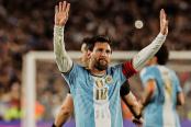 Messi: "Ayer fue mi último partido y ya extraño vestir la celeste y blanca, sé que estoy tomando la decisión correcta"