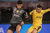 Saravia arrancó de titular en empate de Progreso ante Peñarol