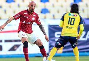@Universitario