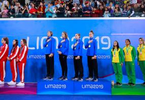 El relevo de 4x100 libres de Natación de Brasil se impuso a Estados Unidos con holgura y pulverizó el récord panamericano en el Centro Acuático.