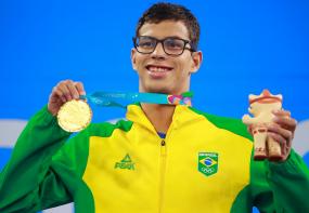 Brasil volvió a conquistar una medalla de oro en los 1500 metros de Natación, después de 68 años, en los Juegos Panamericanos de Buenos Aires 1951. Guilherme Costa se impuso en la prueba de resistencia masculina.