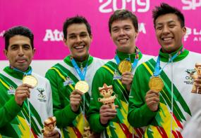 Islas Vírgenes Británicas (Chantel Malone en salto largo), Granada (Anderson Peters en lanzamiento de jabalina), Bolivia (en Ráquetbol por equipos), Barbados (Shane Brathwaite en 110 metros con vallas) y Paraguay (Fabrizio Zanotti en Golf) conquistaron sus primeras medallas de oro en la historia de los Juegos Panamericanos. Un recuerdo indeleble de Lima 2019 para las naciones amigas. Asimismo, Aruba conquistó su primera medalla en su palmarés, con el bronce conseguido por Mack van den Eerenbeemt, en Vela