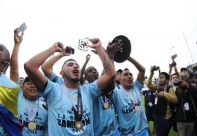 FOTO :LIGA 1