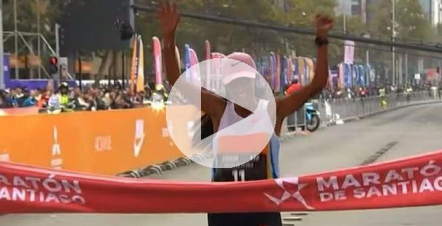 (VIDEO) ¡Oro puro! Peruana Jovana de la Cruz ganó Maratón de Santiago 2025