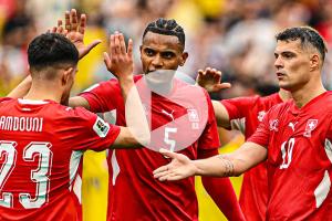 (VIDEO | FOTOS) ¡El último pasajero! Suiza venció en penales a Colombia y avanzó a cuartos de final