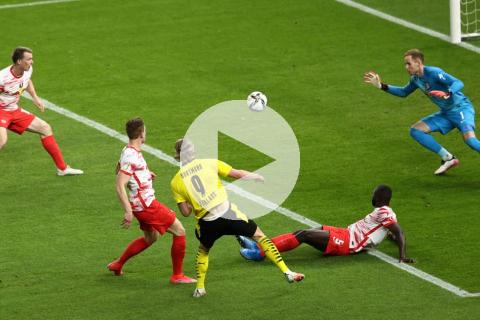 ¡Una muralla! Haaland y el golazo para el 2-0 del Dortmund por la final de la DFB Pokal | VIDEO