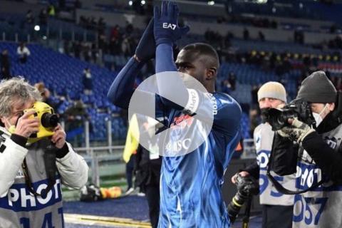 (VIDEO) Napoli superó en los descuentos a Lazio y alcanzó la cima en Italia