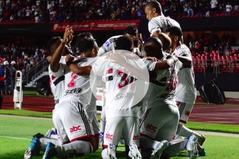 (VIDEO) Sao Paulo derrotó por 2-0 al Everton