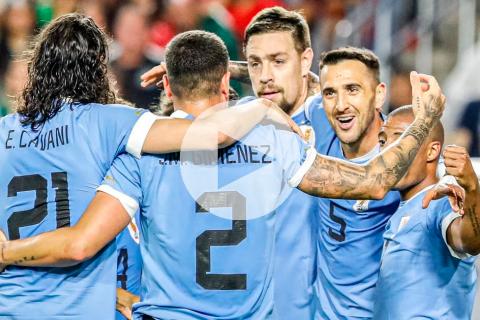 (VIDEO) Uruguay goleó 3-0 a México en Arizona