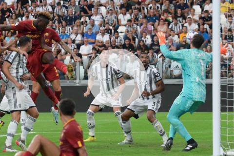 (VIDEO) Juventus y Roma igualaron a uno en Turín