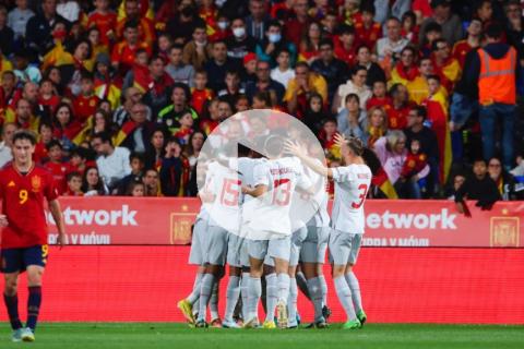 (VIDEO) Suiza derrotó a domicilio a España