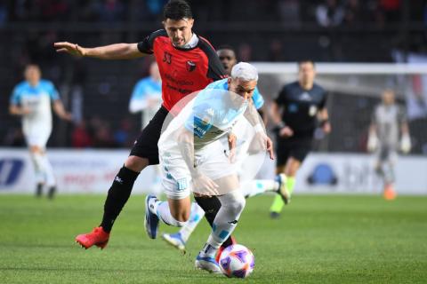 (VIDEO) Racing ganó a domicilio y le metió presión a Boca