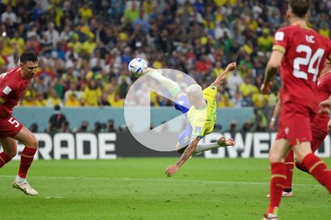 (FOTOS/VIDEO) Debutó con el pie derecho: Con doblete de Richarlison, Brasil venció a Serbia