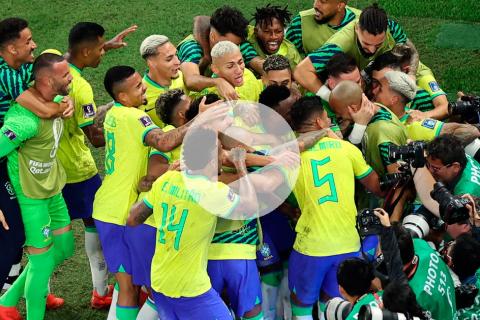 (FOTOS/VIDEO) Rumbo al 'hexa': Brasil superó a Suiza y clasificó a octavos de final