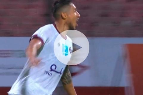 (VIDEO) VAR le anuló gol a 'Canchita' Gonzales en la liga saudí