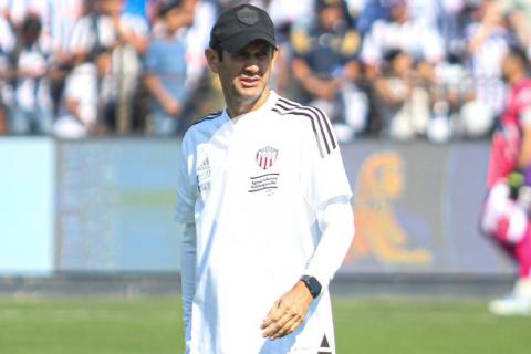 DT de Junior: "Con 4 entrenamientos nos arriesgamos a venir a jugar contra el bicampeón peruano"