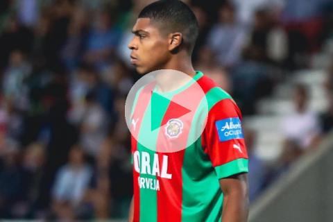 (VIDEO) Percy Liza anotó su primer gol en el fútbol portugués