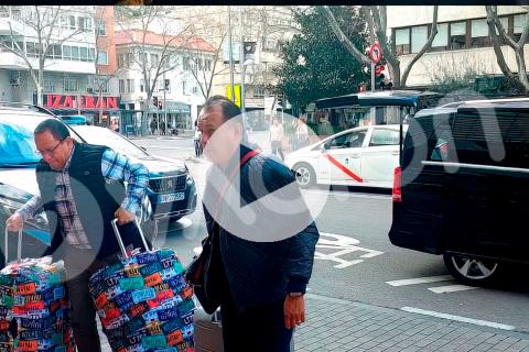 (FOTOS/VIDEO) ¡Arrancó el Plan Europa! Juan Reynoso llegó a Madrid para iniciar la gira europea