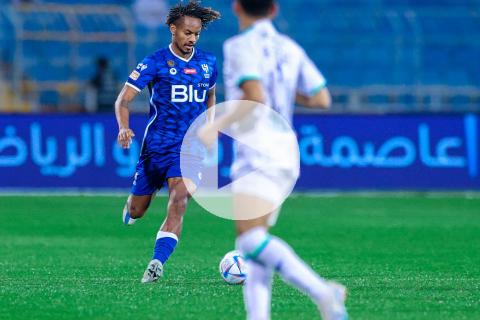 (VIDEO) Al Hilal cayó y se aleja de la cima en Arabia Saudita