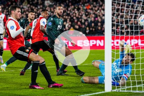 (VIDEO) Feyenoord, sin Marcos López, ganó y sigue mandando en la Eredivisie