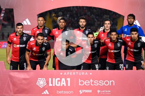 (VIDEO) Russo, asistente de Melgar: "El equipo supo jugar con el hombre de más"