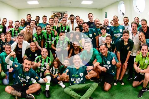 (VIDEO) América Mineiro goleó a Peñarol en el debut de la Copa Sudamericana
