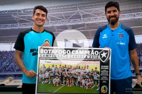 (VIDEO) Abreu se reencontró con su hijo en la sede del Botafogo