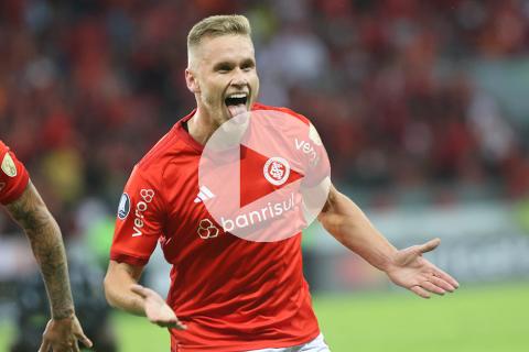 (VIDEO) Internacional venció a Metropolitanos en el último suspiro por Copa Libertadores