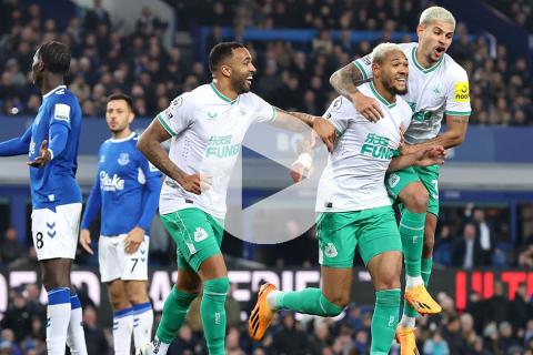 (VIDEO) Newcastle goleó al Everton y tiene un pie y medio en la Champions League