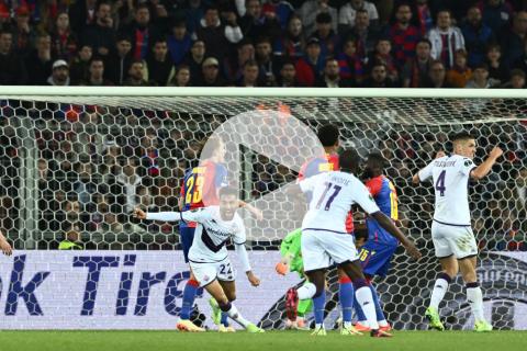 (VIDEO) Fiorentina ganó en los descuentos y clasificó a final de la Conference League
