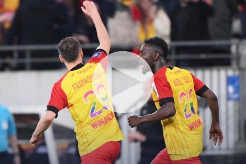 (VIDEO) Lens logró un triunfazo con diez y le mete presión al PSG