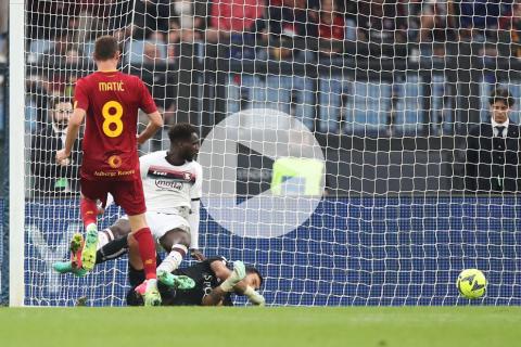 (VIDEO) AS Roma tropezó como local en la Serie A