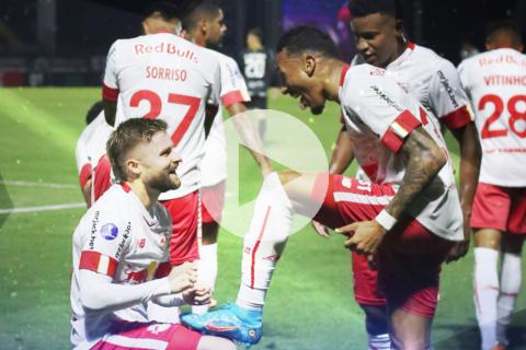 (VIDEO) Bragantino goleó 7-1 y se metió a octavos de la Sudamericana