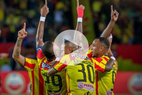 (VIDEO) Colo Colo no pudo en casa ante Pereira y quedó eliminado de la Libertadores