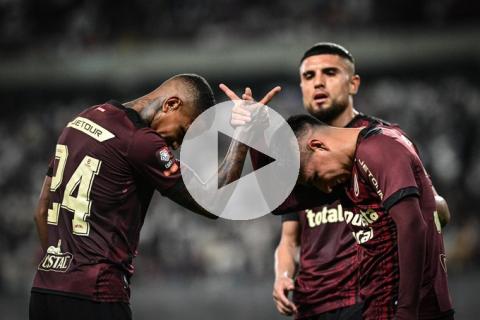 (VIDEO | FOTOS) Universitario goleó a Cantolao y dormirá en la punta del Clausura