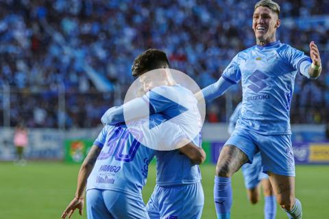(VIDEO) Bolívar goleó al The Strongest en el Clásico